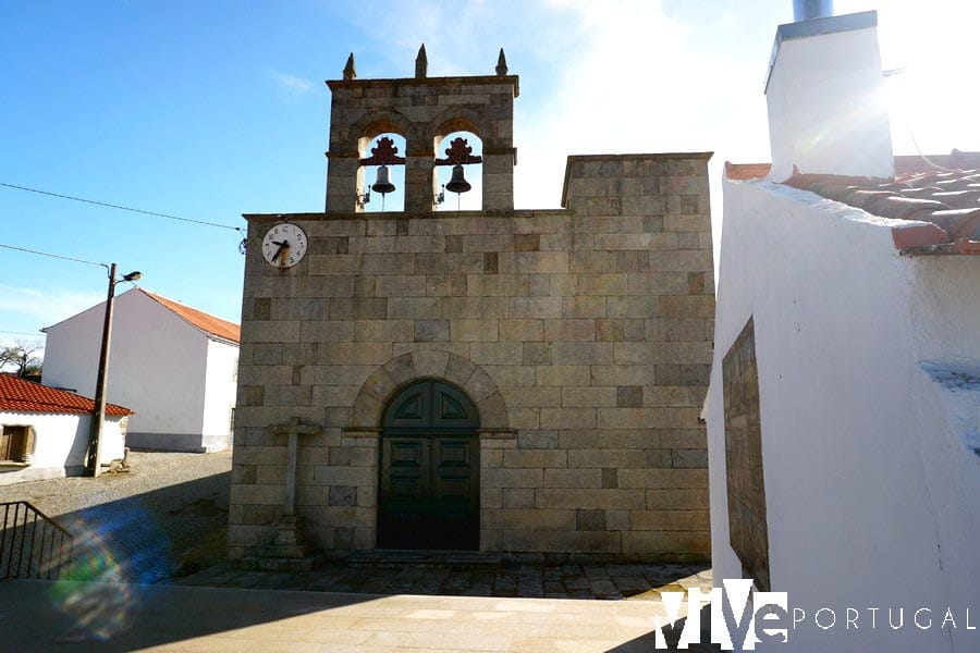 Iglesia de Escarigo qué ver en Figueira de Castelo Rodrigo